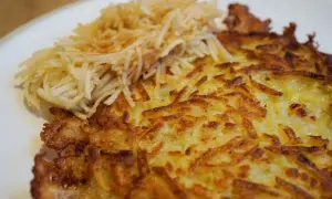 Jak podgrzać placki ziemniaczane w piekarniku, aby były chrupiące